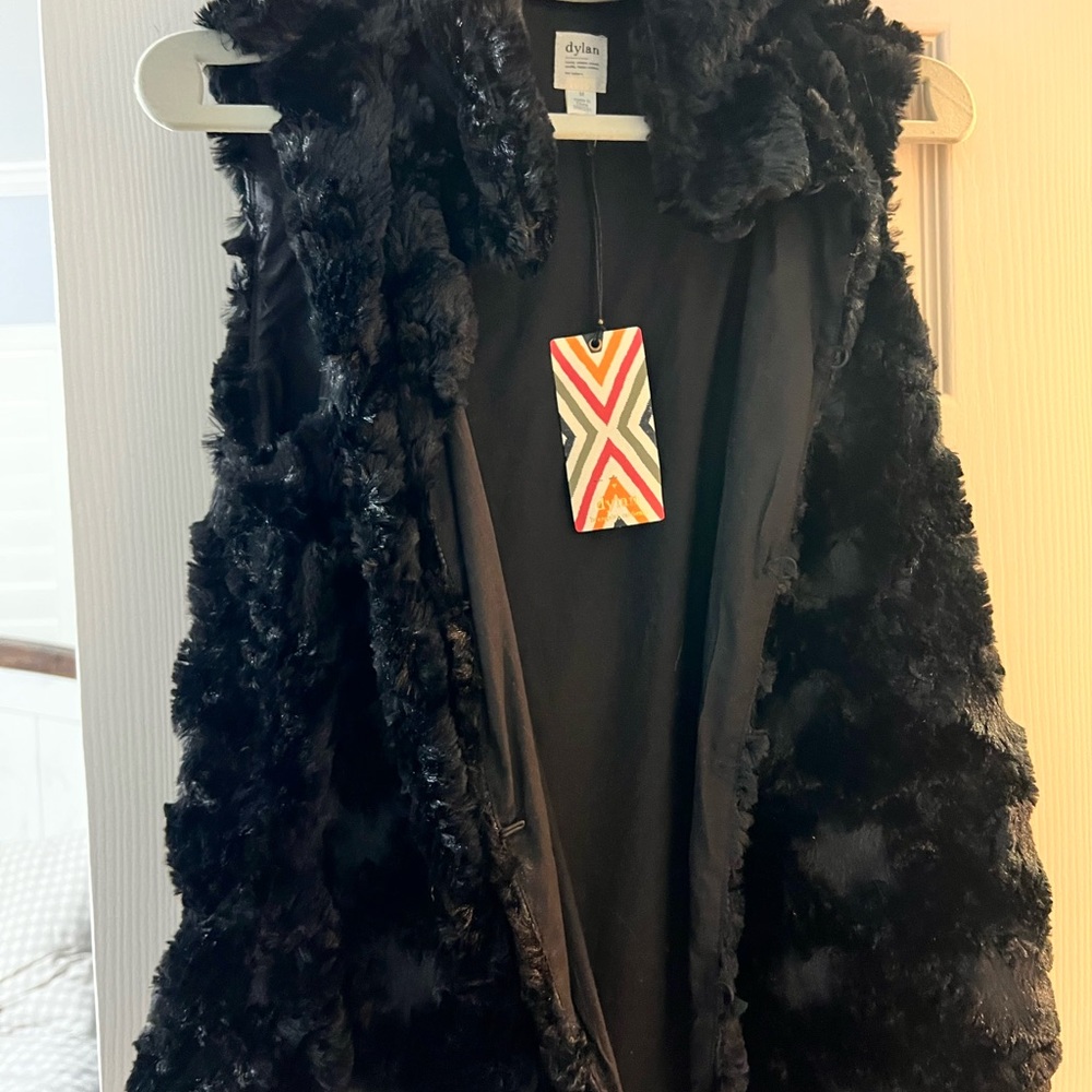 Dylan Luxe Black Faux Fur Vest